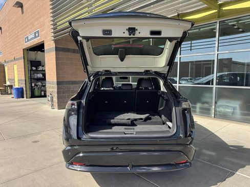 Used 2023 Nissan Ariya FWD image 39