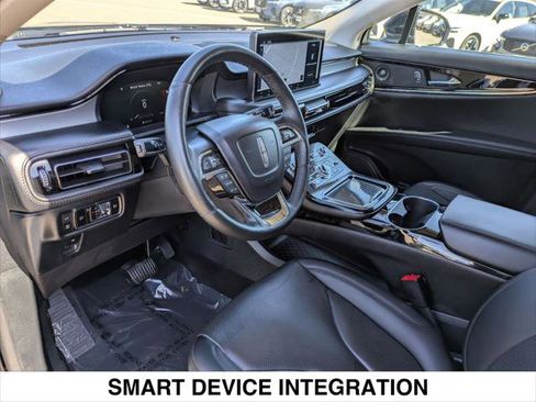 Used 2023 Lincoln Nautilus Reserve w/ Monochromatic Package image 11