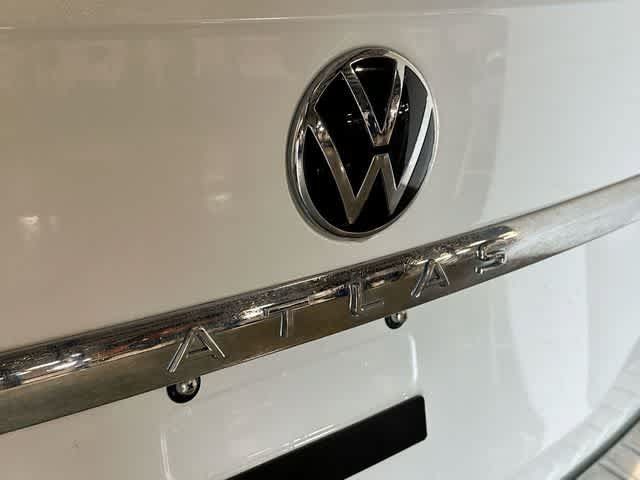 Used 2023 Volkswagen Atlas SEL AWD/4WD image 28