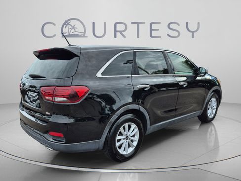 Used 2019 Kia Sorento L FWD image 5