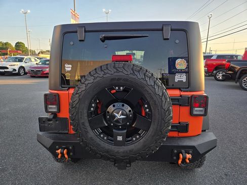 Used 2015 Jeep Wrangler Unlimited Sport w/ Quick Order Package 24S AWD/4WD image 6