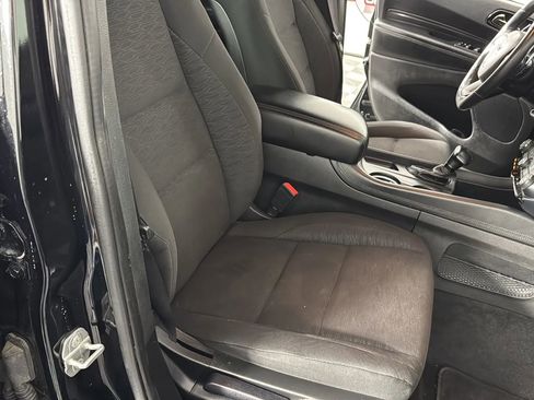 Used 2022 Dodge Durango GT image 37