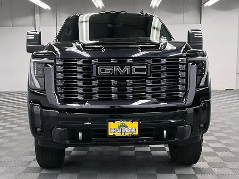 Used 2024 GMC Sierra 2500 Denali Ultimate AWD/4WD image 4