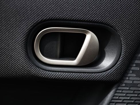 New 2026 MINI Cooper 4-Door Hardtop image 17