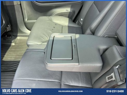 Certified 2025 Volvo XC90 B5 Plus w/ Protection Package Premier image 10