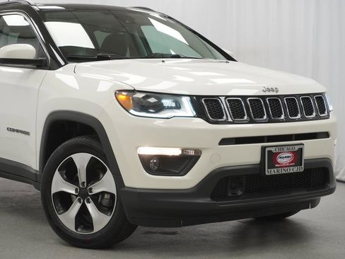 Certified 2020 Jeep Compass Latitude image 3