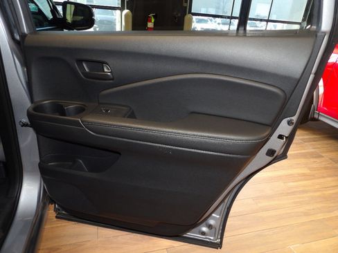 Used 2023 Honda Passport EX-L image 16