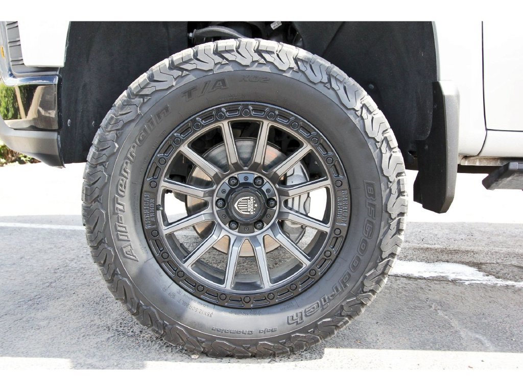 Used 2021 Chevrolet Silverado 1500 Custom Trail Boss w/ LPO, Dark Essentials Package AWD/4WD image 34