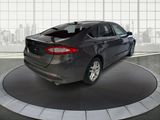 Used 2016 Ford Fusion SE image 2