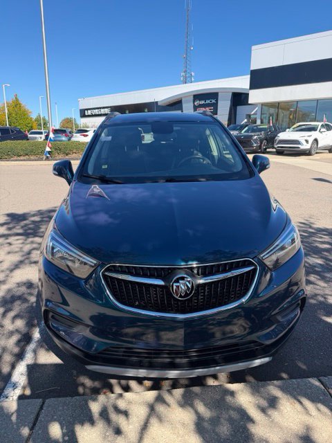 Used 2019 Buick Encore Preferred AWD/4WD image 2