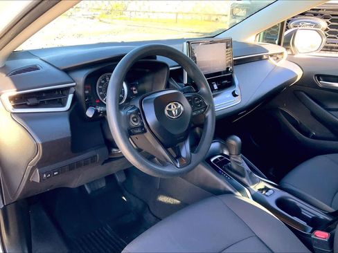 Used 2020 Toyota Corolla LE image 15