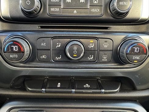 Used 2018 Chevrolet Silverado 1500 LT w/ All Star Edition image 13