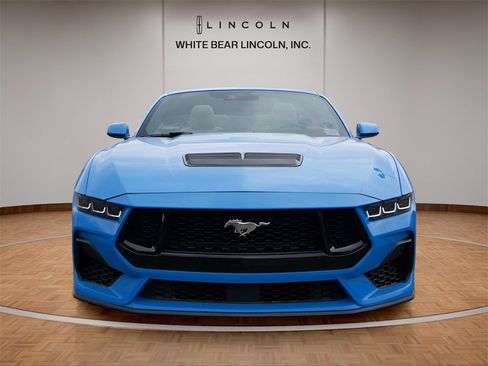 Used 2024 Ford Mustang GT Premium image 2