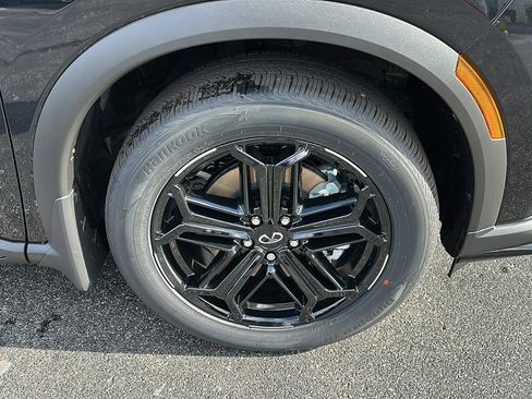 New 2026 INFINITI QX60 Sport image 6