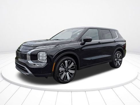 New 2026 Mitsubishi Outlander SE FWD image 7