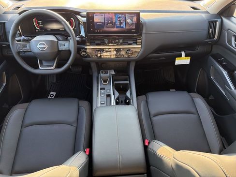 New 2026 Nissan Pathfinder SL w/ SL Premium Package FWD image 18