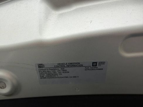 Used 2020 Cadillac XT4 Premium Luxury FWD image 32