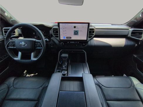 Used 2026 Toyota Sequoia Platinum AWD/4WD image 19
