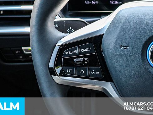 Used 2025 BMW i4 xDrive40i w/ Parking Assistance Package image 32