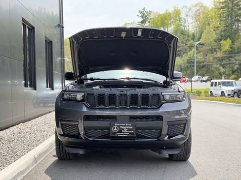 Used 2022 Jeep Grand Cherokee L Laredo AWD/4WD image 77