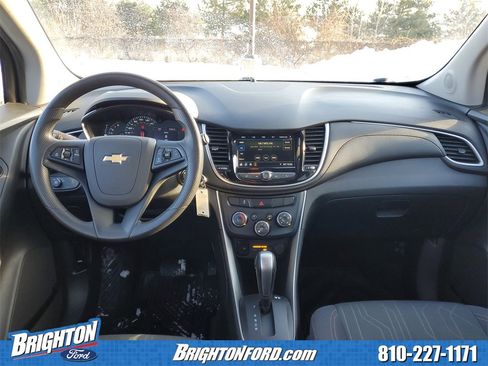 Used 2019 Chevrolet Trax LT image 13