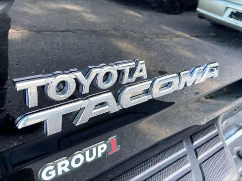 Used 2013 Toyota Tacoma 4x4 Access Cab V6 w/ SR5 Pkg image 29