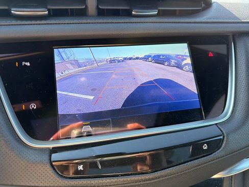 Used 2025 Cadillac XT5 Premium Luxury image 21