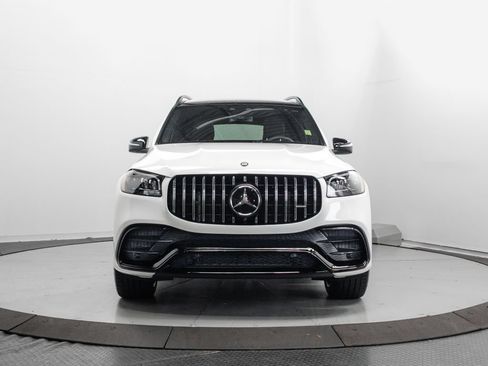 Used 2026 Mercedes-Benz GLS 63 AMG 4MATIC image 2