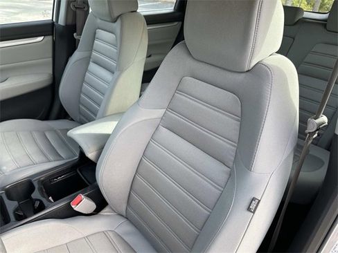 Used 2018 Honda CR-V LX image 19