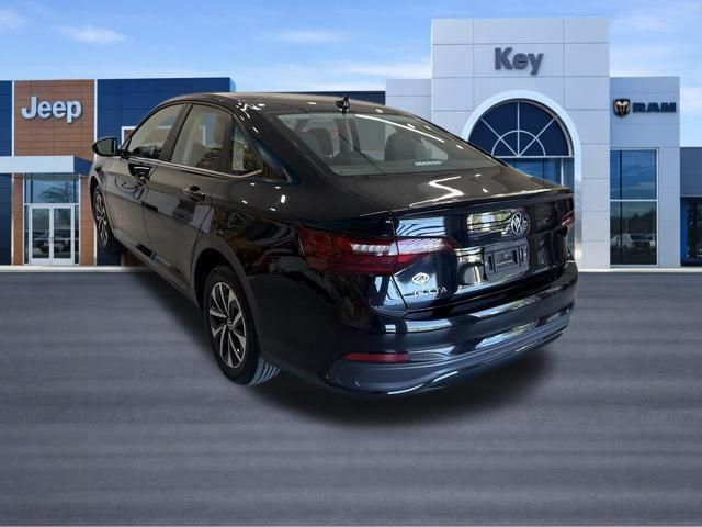 Used 2024 Volkswagen Jetta S FWD image 3