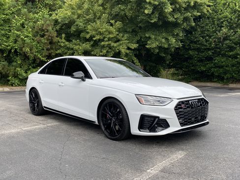 Used 2024 Audi S4 Premium Plus AWD/4WD image 2