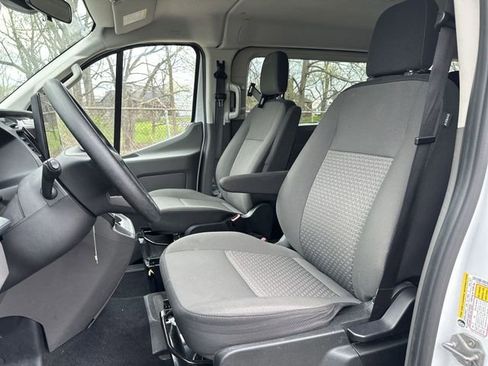 Used 2024 Ford Transit 350 XLT image 15