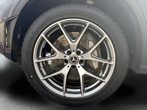 Used 2022 Mercedes-Benz GLC 300 4MATIC image 9