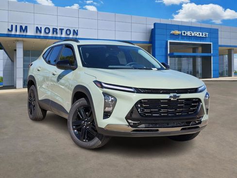 New 2026 Chevrolet Trax ACTIV w/ Driver Confidence Package image 1