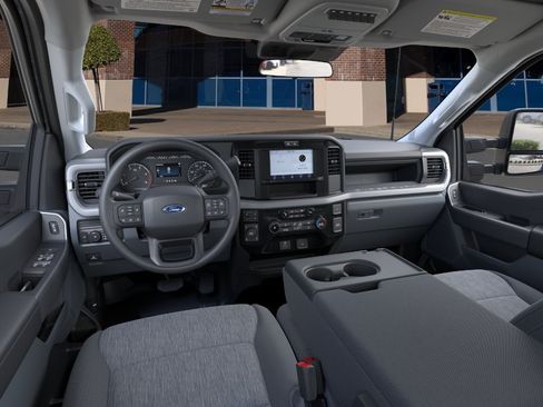 New 2026 Ford F250 XL w/ STX Appearance Package AWD/4WD image 9