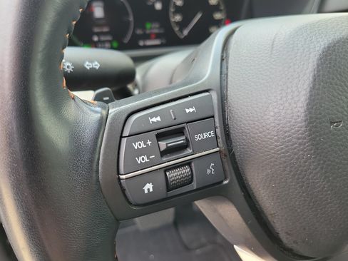 Used 2025 Honda CR-V Sport image 26