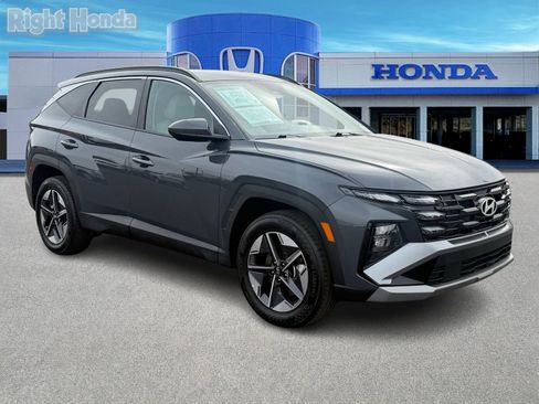 Used 2025 Hyundai Tucson SEL image 10