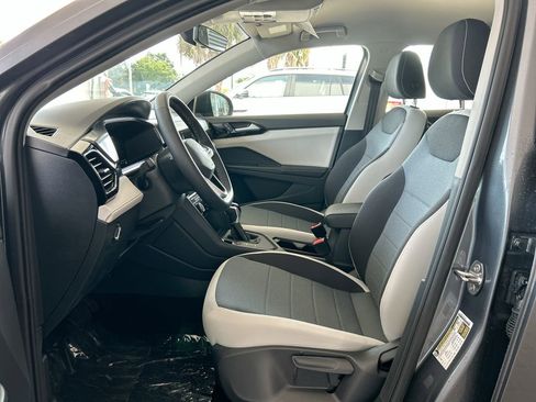 Used 2025 Volkswagen Taos S image 10