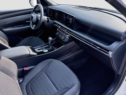 Certified 2025 Hyundai Santa Cruz SE AWD/4WD image 27