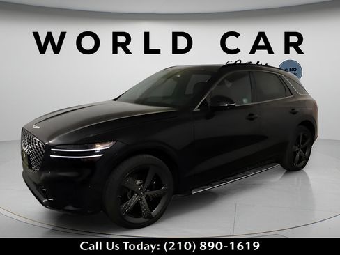 Used 2025 Genesis GV70 3.5T Sport w/ Sport Prestige Package AWD/4WD image 7