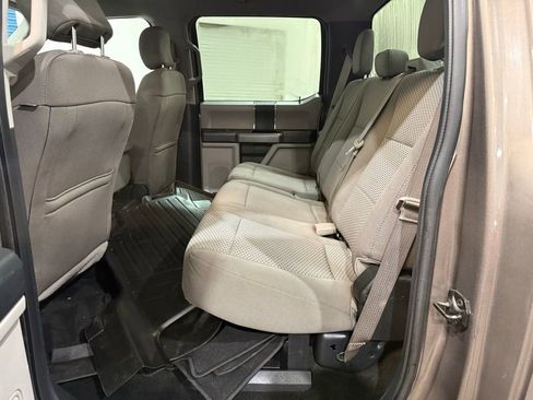 Used 2018 Ford F250 XLT w/ Snow Plow Prep Package image 21