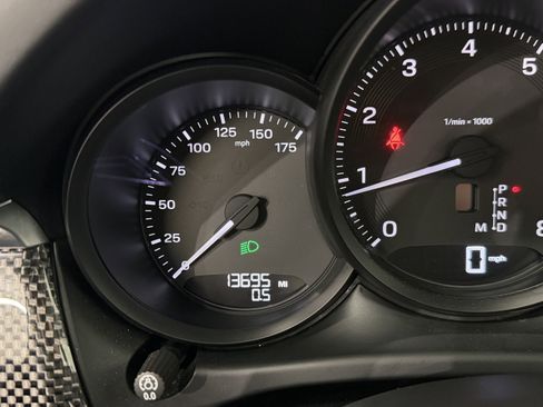 Certified 2022 Porsche Macan image 52