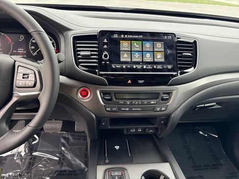 New 2026 Honda Ridgeline RTL image 18