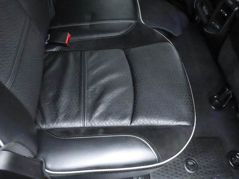 Used 2019 RAM 2500 Laramie image 30