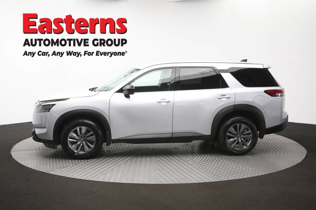 Used 2023 Nissan Pathfinder S AWD/4WD image 60