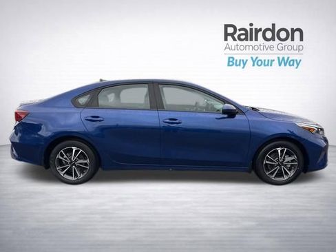 Used 2023 Kia Forte LXS FWD image 8