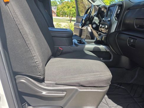 Used 2022 Chevrolet Silverado 2500 LT w/ Fleet Comfort Package AWD/4WD image 13