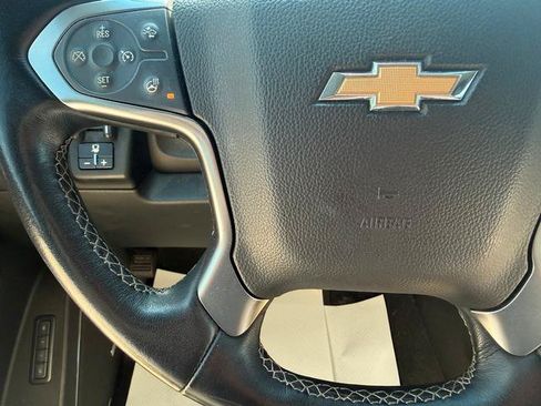 Used 2020 Chevrolet Suburban Premier w/ RST 6.2L Performance Edition AWD/4WD image 31