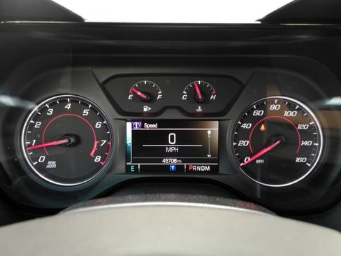 Used 2017 Chevrolet Camaro LT w/ Technology Package RWD image 33