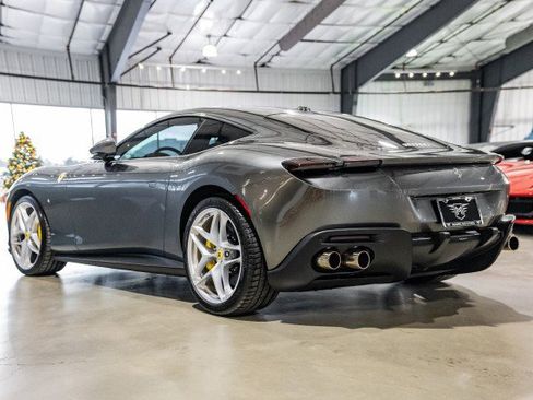 Used 2024 Ferrari Roma image 4